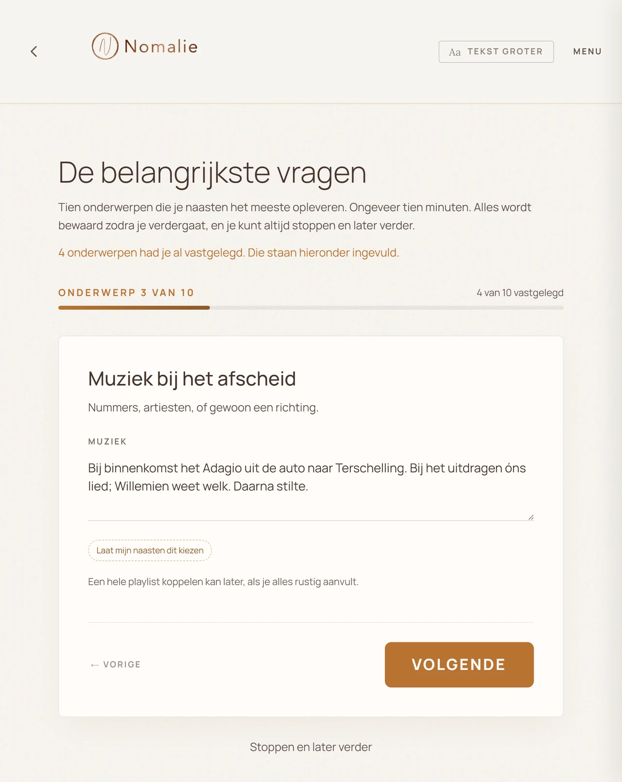 De vraag over muziek bij het afscheid, onderwerp 3 van 10, met een ingevuld antwoord en een voortgangsbalk